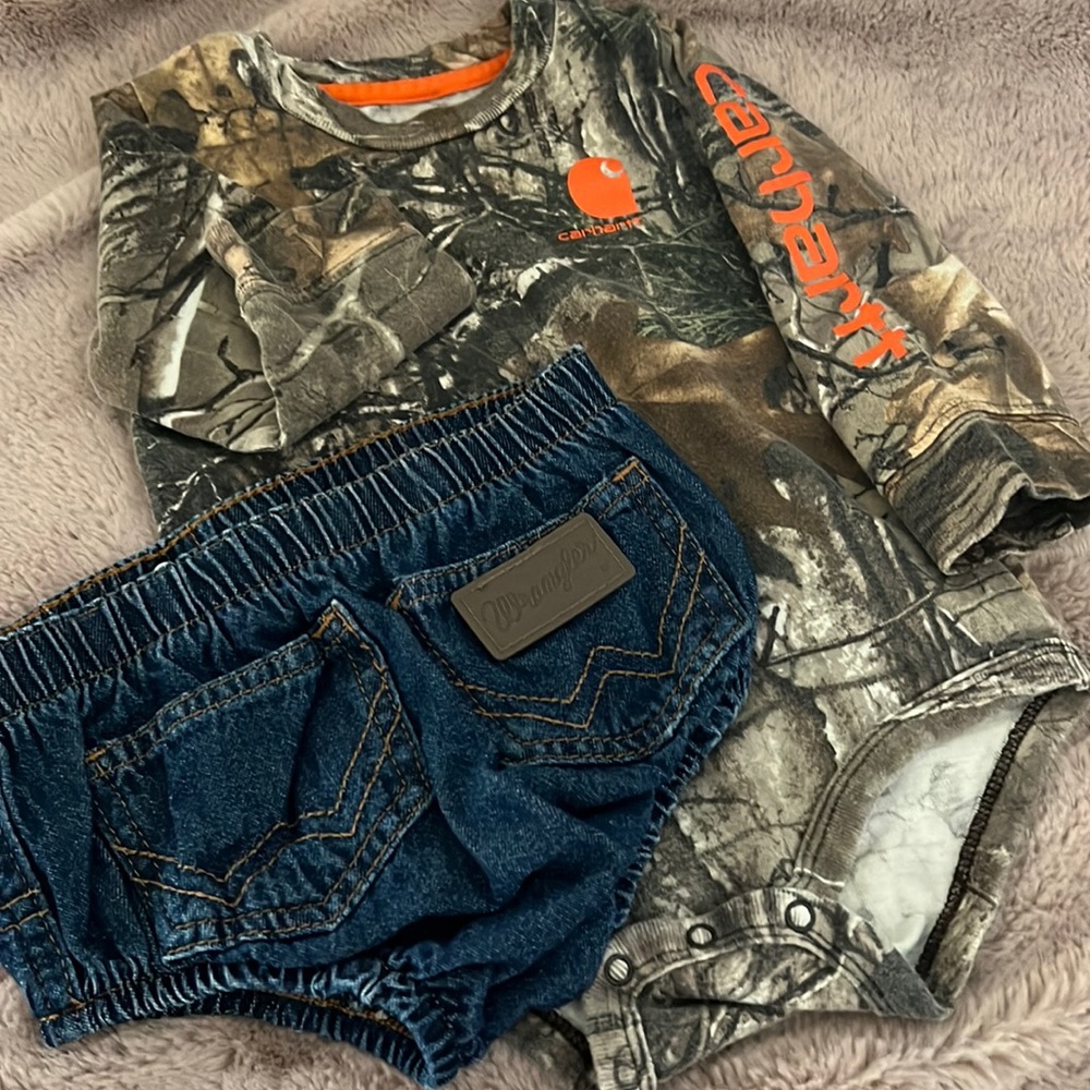 Carhartt & Wrangler Set